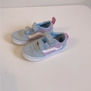 Toddler vans